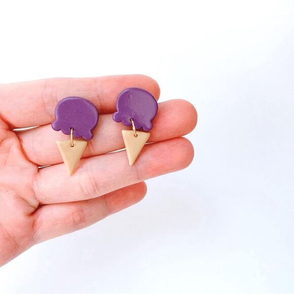 🍦Berry Ice-Cream Cone Clay Earrings Hypoallergenic - Picture 3 of 4
